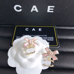 Oorbellen boetiek goud vergulde oorbellen merkontwerper roze bowtie ontwerp modieus schattig meisje oorbellen boetiek love cadeaubox met hoge kwaliteit geschenken