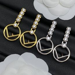 Oorbellen Klassiek Letter Oorknopjes Ring Designer Luxe sieraden 18k verguld Dames Amulet Mode-sieraden Geschenk Grote oorbellen Accessoires Hoepel Feest Bruiloft