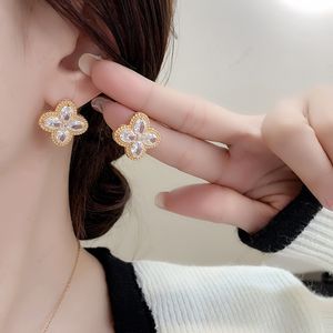 Oorbellen Designer Voor Vrouwen Cover Oorbellen 18K Verguld Koreaans Mode Zirkonium Bloem Niche Stud Met Doos Voor Feest Sieraden Cadeau