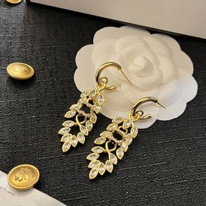 Oorbellen Designer Stempel Merk Charm Leaf Hanger Gouden Stud Oorbellen Populaire Vintage Stijl Sieraden voor Vrouwen Keltische Bruiloft met Geschenkdoos