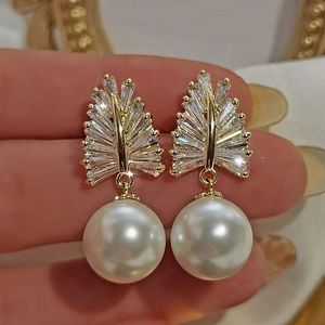 Boucles d'oreilles Design de feuille de fantaisie Imitation de perles de perles