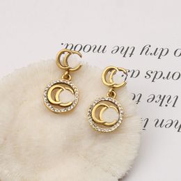 Boucles d'oreilles mode 18k plaque à or 925 designers de luxe en argent lettres étalon gouttes d'oreille géométrique célèbres femmes cristal ramines perle de boucle d'oreille de mariage joyeuse