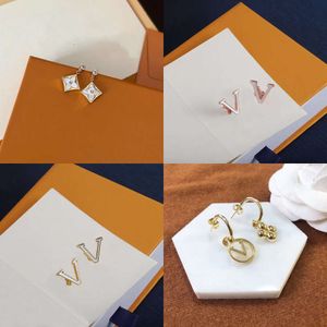 Oorbellen mode sieraden damesontwerper oorr earring oorbuien letter v diamanten feest sieraden