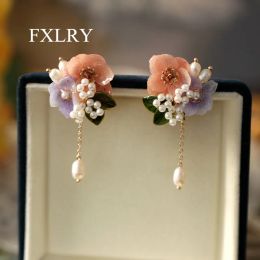 Boucles d'oreilles fxlry conception d'origine naturelle à la main à la main à la main à la main fraîche fraîche de fleurs immortelles de perle de perle de perle pour gril