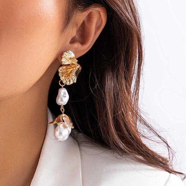 Boucles d'oreilles IngeSight.Z Vintage couleur or petite feuille de Ginkgo boucles d'oreilles femmes charmes irrégulière Imitation perle longue pendentif boucles d'oreilles 230831