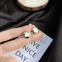 Oorbellen luis ontworpen voor dames charme ontwerper oorrang oorbellen witte bloem 18K vergulde prachtige geschenkverpakking luxe sieraden verjaardag accessoires