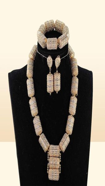 Collier de boucles d'oreilles 2021 Dubai Gold Jewelry Ensembles Fashion Bridal Gift Nigerian Wedding African Perles ensemble Chunky Pendant QW119419904653096979
