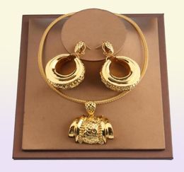 Collier de boucles d'oreilles Ensemble de bijoux africains pour les femmes mode Dubaï Pendant le pendentif de mariée Design d'or accessoire nigérian en or 74821804403394