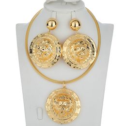 Boucles d'oreilles collier Dubai or couleur ensembles de bijoux pour femmes collier et boucle d'oreille bijoux de mode fête de mariage luxe qualité cadeau de mariée 230820