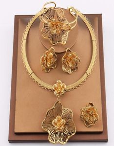 Collier de boucles d'oreilles Dubaï Gold Color Bijoux pour femmes Fleurée africaine Fleurée Nigériane Bracelet de mariage Bridal Mariage Ring Set8405906