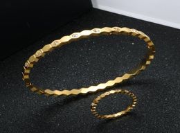 Oorbellen ketting mode rhombisch gevolgde honingraat kristallen sieraden set roestvrijstalen armbanden armbanden ringen voor vrouwen Men4146815