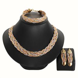 Pendientes Collar Chapado en oro de alta calidad Ltaly 750 Conjunto de joyas para mujeres Cuentas africanas Joyas Joyería de moda Pendientes