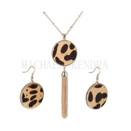 Oorbellen ketting sieraden set rond abalone shell luipaard slangenhuid acryl hanger kwastjes ketting merk juwelenearrings