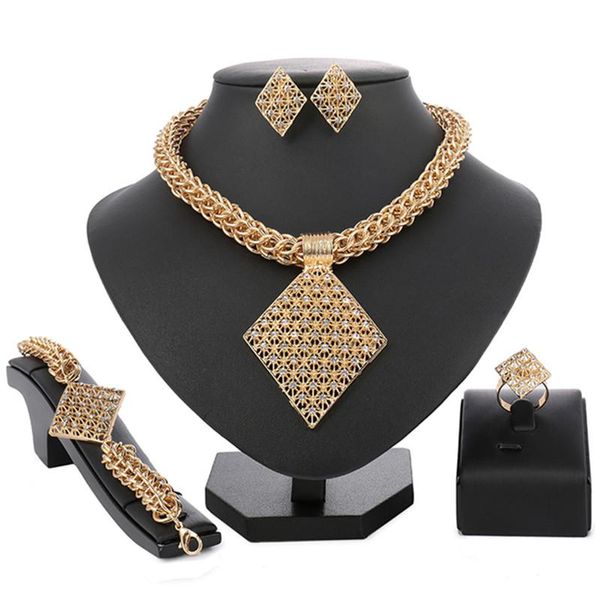Pendientes Collar Longqu Moda Cuentas africanas Mujer Traje Conjunto de joyas Venta al por mayor Dubai Gold Diseñador Nigeriano Nupcial SetEarrings