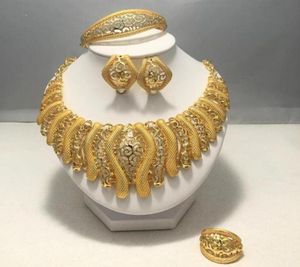 Collier de boucles d'oreilles Luxury Dubaï Bijoux pour femmes Couleur d'or Colliers de pendentif éthiopien Middle Orient Arabe Africain Wedding9690476