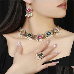 Collar de pendientes Luxury Shiny Rhinyon Flower Wedding Jewelry Jeway Brides Gold Colorf Crystal Anillo de arete de cristal Drop de Dhi9p