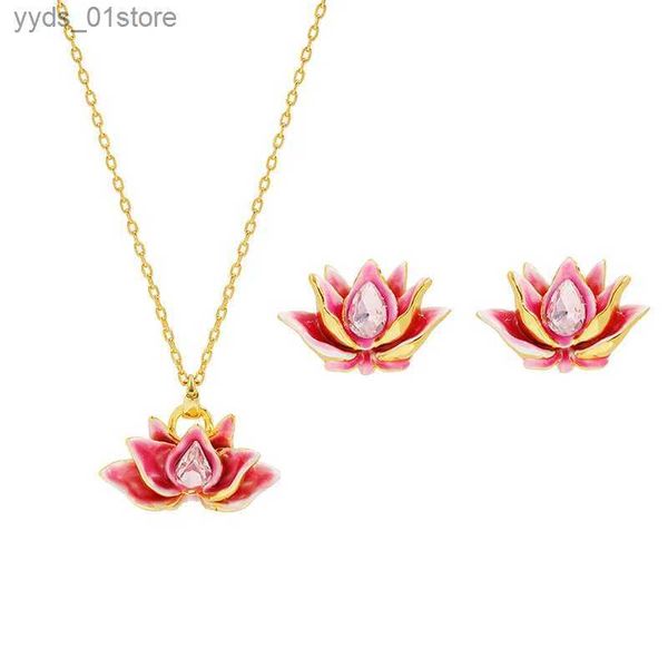 Pendientes Collar Romántico Dulce Flor Roja Conjuntos de joyas para mujer Esmalte Esmalte Planta Tridimensional Lotus Water Lily Pendiente Collar L240323