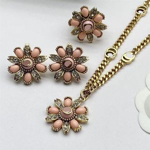 boucles d'oreilles collier trois bague synthétique ensembles de bijoux de mariage nouveau style mode lumière série de luxe marque fleurs arêtes couleur flowe263h