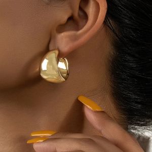 Oorbellen nieuwe gouden kleur ronde dikke oorbellen voor vrouwen lichtgewicht glad metaal open dikke hoepels mode trendy sieraden 2023