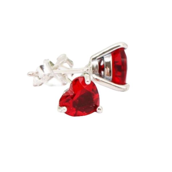 Pendientes Panda Diseñador Moda de lujo Mujer 2023 Nueva moda Plata de ley 925 Versátil Hip Hop Corazón brillante Pendientes rojos grandes Joyería de fresa pequeña