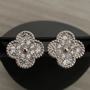 Oorbellen parel bruidsoorbel ontwerper mode barok oorbellen voor vrouw liefde zilver goud geometrische stud sneeuwpop luxe sieraden hoepel vrouwen studs ontwerpersQ8