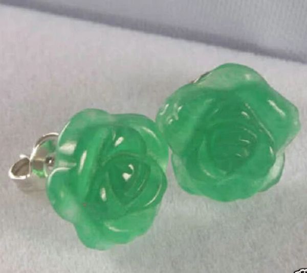 Boucles d'oreilles jolies boucles d'oreilles chinoises sculptées en vert naturel, fleur de ROSE en JADE