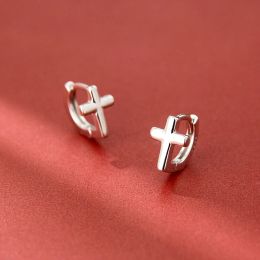 Oorbellen Reeti 925 Sterling Silver Cross -oorbellen voor vrouwen Fashion Personality paar kleine gecontracteerde oorbellen