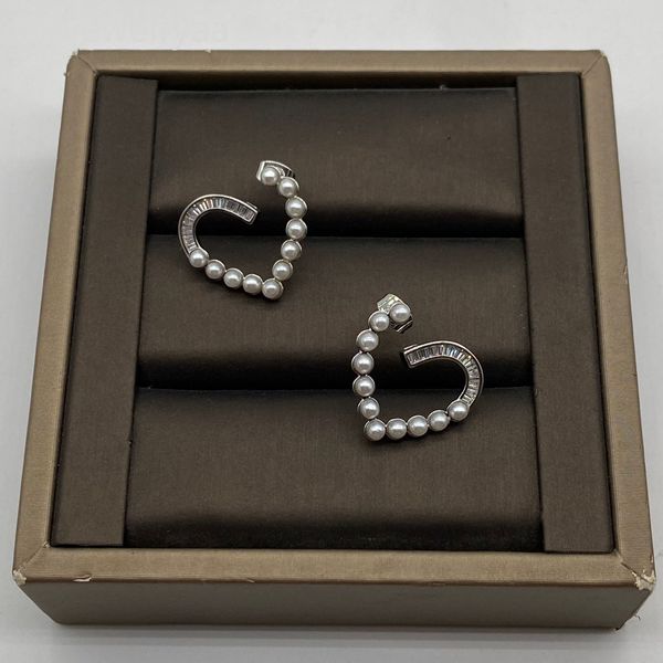 Pendientes Pendientes de mujer Nudo de boda Diseño de metal Perla de diamante Múltiples estilos disponibles Pendientes de marca de diseñador Studs