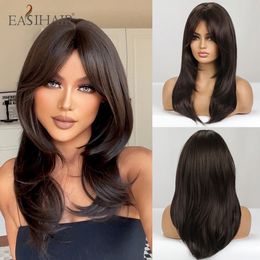 Easihair Moyenne Linered Natural Hair Wig Brown Brown Dark Wavy Synthetic Wigs pour les femmes avec une frange quotidienne résistante à la chaleur 240409