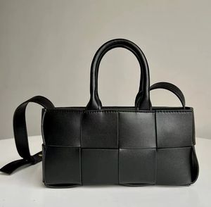 Oost-west arco tote echte lederen schoudertassen vrouw intraccio vakmanschap ontwerper geweven crossbody tas merk portemonnees en handtassen koehide grote capaciteit 2565