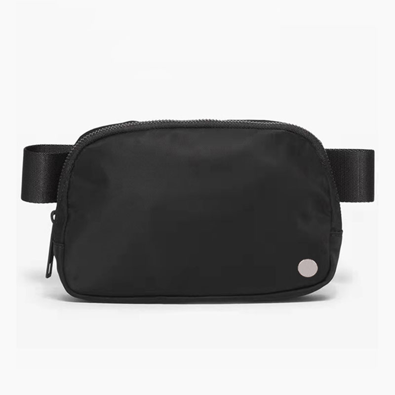 Lättåtkomlig bältesväska Outdoor Crossbody-väska 1L Kapacitet Sportmidjeväskor Elastisk justerbar rem Dragkedja Fanny Pack Classic Bum Chest