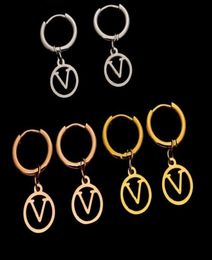 Легкий шикарный дизайнер, простые модные висячие классические серьги с буквами из 18-каратного золота, розового серебра, круглые серьги, серьги в стиле хип-хоп для женщин Par9534741