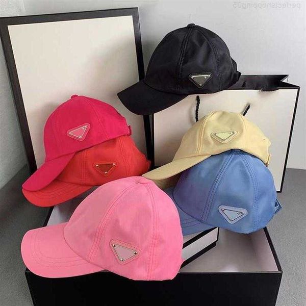 Eaves ggity Designer Ball Hat Caps Couple Style Baseball Side Label Bonbons Couleur Incurvé Parasol Crème Solaire Canard Langue En Plein Air Équitation Sun191u