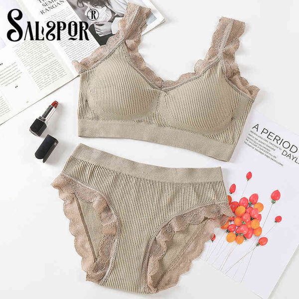 Bordes Conjunto de ropa interior Mujeres Sexy Sólido Sujetador inalámbrico Top Cómodo Sujetador transpirable Conjuntos L220727