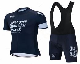 EF Cycling Jersey Set 2021 Pro Team Menwomen Summer Soucit Brewable Cold Cycling Vêtements Bib short Suit Ropa Ciclismo3040378