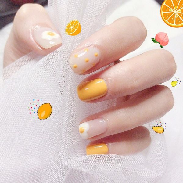 Oeuf Pot Point Mignon Ongles Courts Jaune Carré Appuyez sur Faux Ongles Brillant Couverture Complète Acrylique Artificielle Faux Ongle