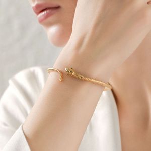 Pulsera de Serpiente del Faraón Egipcio para Mujer: Ligera, Minimalista, Versátil y Versátil.Diseñado por A Niche Give Gifts to