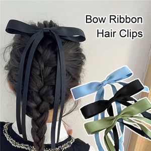EHK2 HAAR Clips Bronrettes Koreaanse Fashion Fabric Hair Bow Haarspeld voor vrouwen Girls Ribbon Hair Clips Zwart Witte Bow Top Clip Vrouwelijke haaraccessoires Geschenken 240426