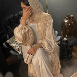 Eid Djellaba Abaya Glanzende Zachte Mouwen Zijdeachtige Kimono Dubai Turkije Moslim Jurk Islam Abaya Met Riem WY56 220713