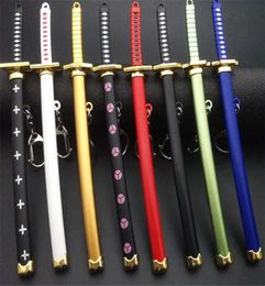 Acht kleuren roronoa zoro zwaard sleutelhanger vrouwen mannen anime mes mes schede sabel sneeuw mes sleutelhanger katana één stuk 15 cm q053 y090731216
