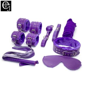EJMW Sex Toy Pour Les Couples Cosplay 7pcs / Set En Peluche En Cuir Fouet Masque Pour Les Yeux Main Corde Jambes Bouche Gag BDSM Bondage ELDJ37 Y18102405