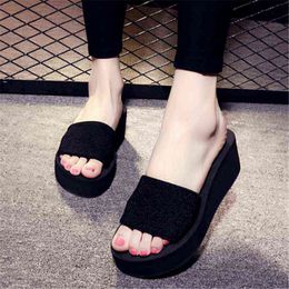 Elastische stof slippers vrouwen 2022 goedkope eenvoudige chanclas hoge hak strand flip flops zomer platform sandalen zapatos mujer lady y220221