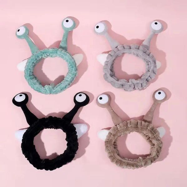 Accessoires de cheveux élastiques Femmes Coral Fleece Makeup Hair Band Eye Snail Band Spa Spa Hair Band Face Lavage