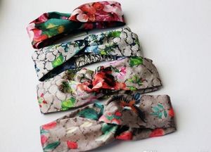 Elastische Hoofdband Bandana Voor Mannen En Vrouwen 2022 Brief Pailletten Ontwerp Groen Rode Bloem Haarbanden Meisje Retro Tulband Headwraps