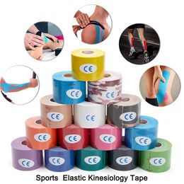 Poussions de genou du coude Kinesiology Taping Premier Aid Bandage Sports Coton Elastic Adhesive Buthing Muscle Doule Relief Sticker Sticker Gym Knepad 230613