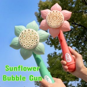 Toys électriques Bubble Toys for Kids 23 trous Machine Soap Blower Gun Toys Summer Party Games Outdoor Sabillons Childern Gift 240418