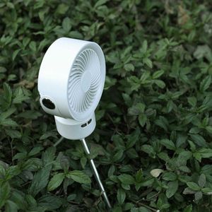 Ventiladores eléctricos 4000mAh Luz nocturna Enfriador de aire Viento de 4 velocidades Recargable Luz de 3 engranajes Sacudida automática de cabeza con soporte para viajes al aire libre