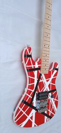Guitare électrique 6 cordes drapeau rayure acajou rouge droitier