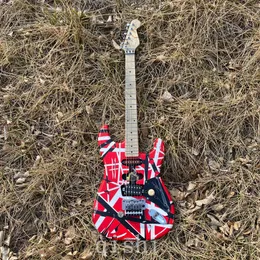 Elektrische gitaar Edward Eddie Van Halen Black White Stripe Red Heavy Relic Maple Neck, Frankenstein frankenstrat Tribute real reflector