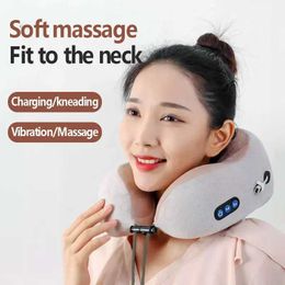Elektrische massagers U-vormige elektrische nek Massager Multifunctionele schouderkneden en verwarming Massager Portable Station Wagon Massagekussen Y240422